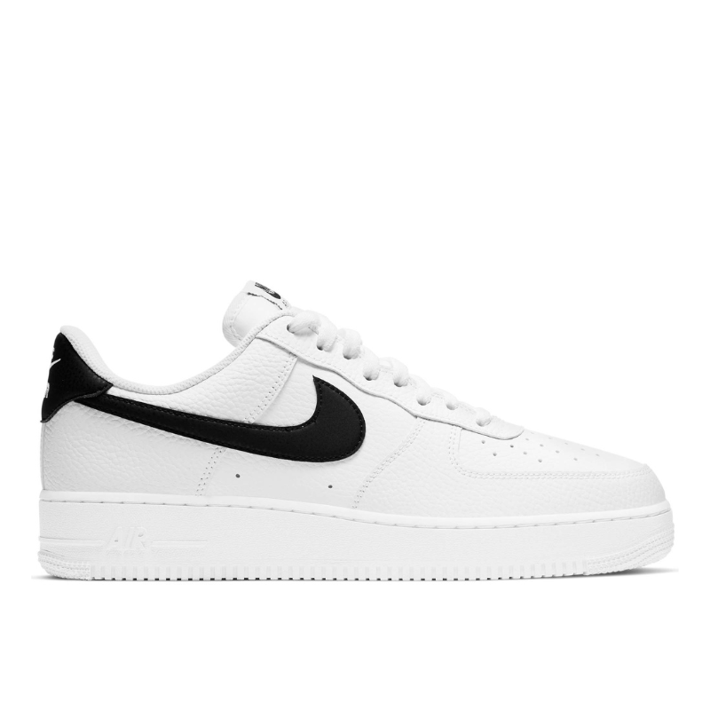 Кроссовки Nike Air Force 1 '07 - картинка