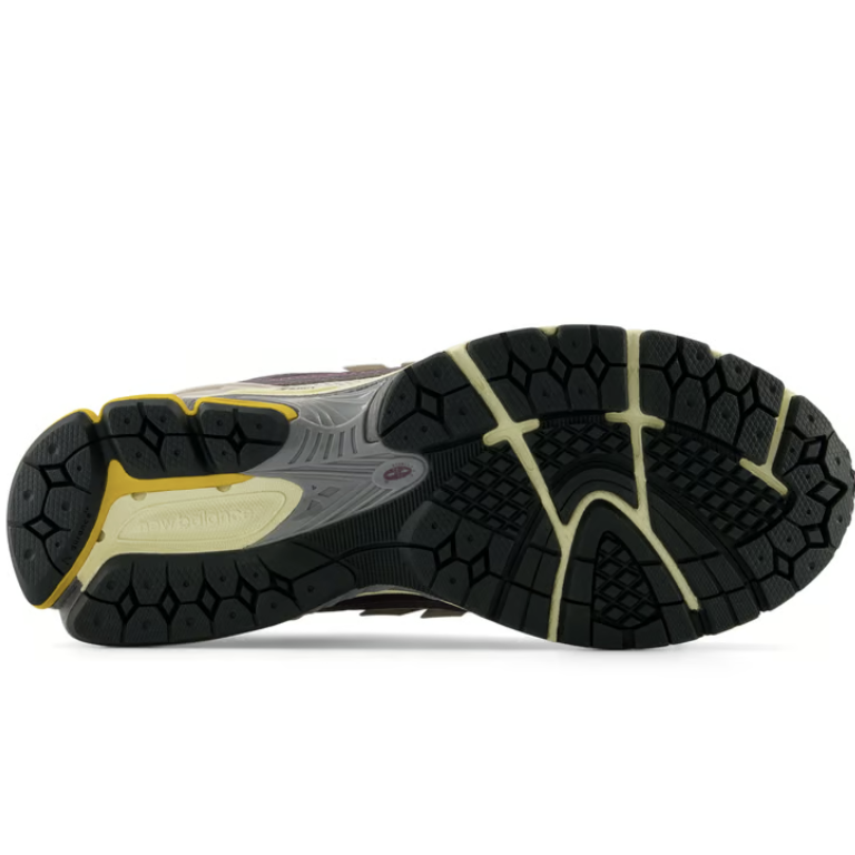 Купить Кроссовки New Balance 1906R | M1906RRA в Москве или заказать доставку на Slamdunk.su
