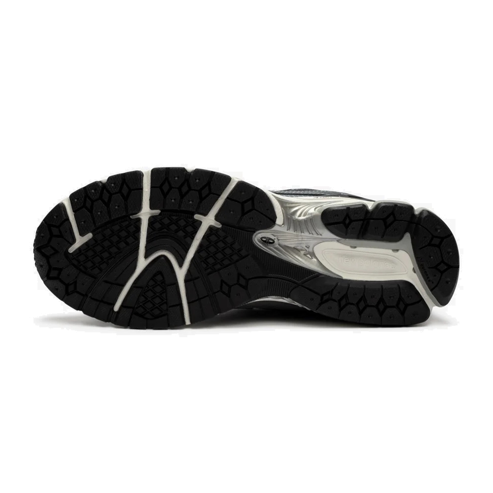 Купить Кроссовки New Balance 1906R  | M1906RV в Москве или заказать доставку на Slamdunk.su