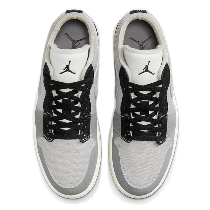 Купить Кроссовки Jordan 1 Low SE Craft Inside Out | DZ4135-002 в Москве или заказать доставку на Slamdunk.su