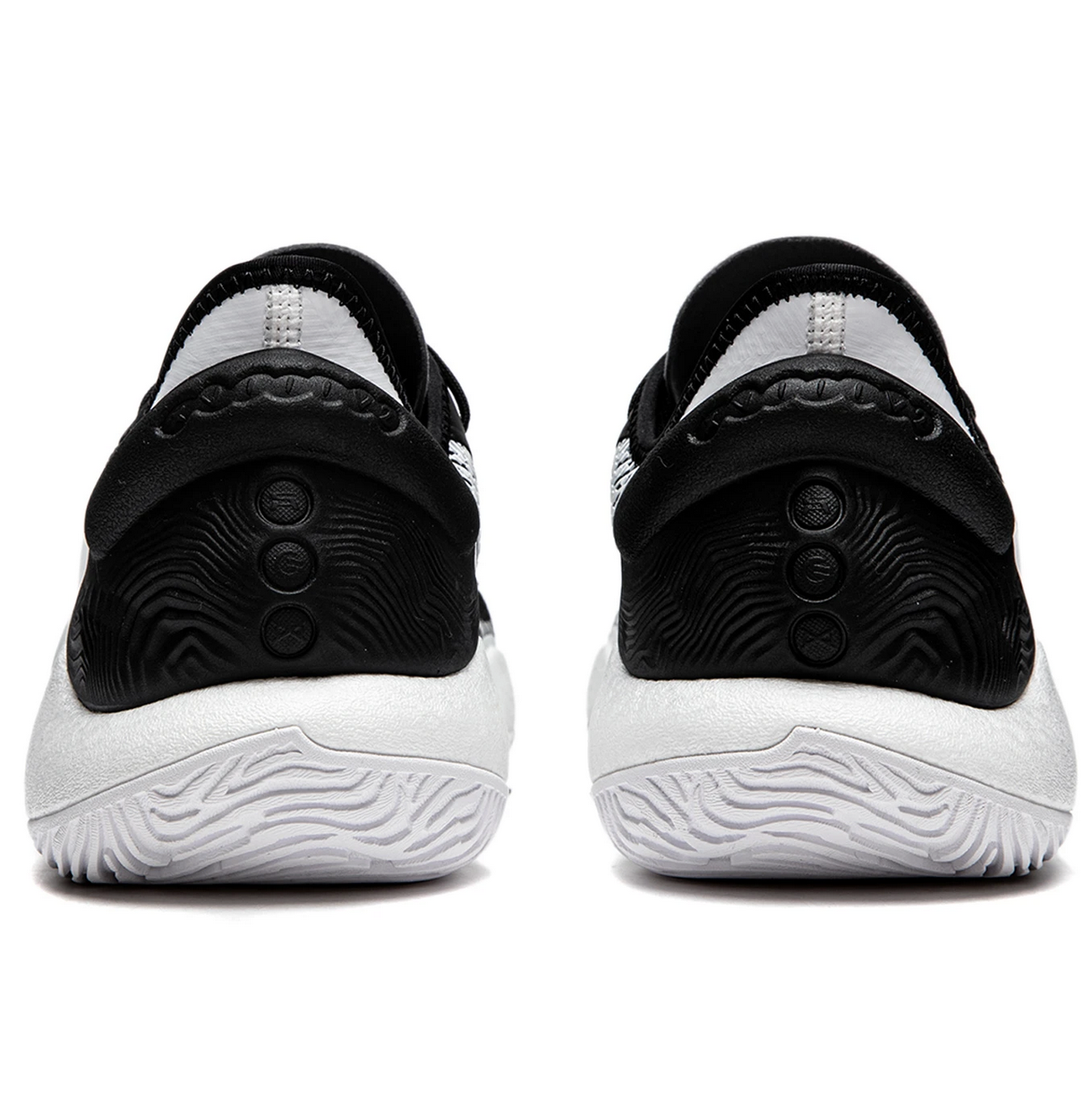 Купить Баскетбольные кроссовки Li-Ning Yushuai 18 V2 | ABAU025-1 в Москве или заказать доставку на Slamdunk.su