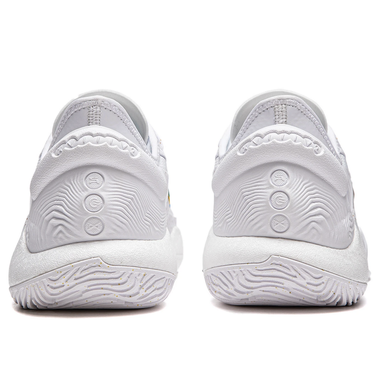 Купить Баскетбольные кроссовки Li-Ning Yushuai 18 V2 | ABAU025-2 в Москве или заказать доставку на Slamdunk.su