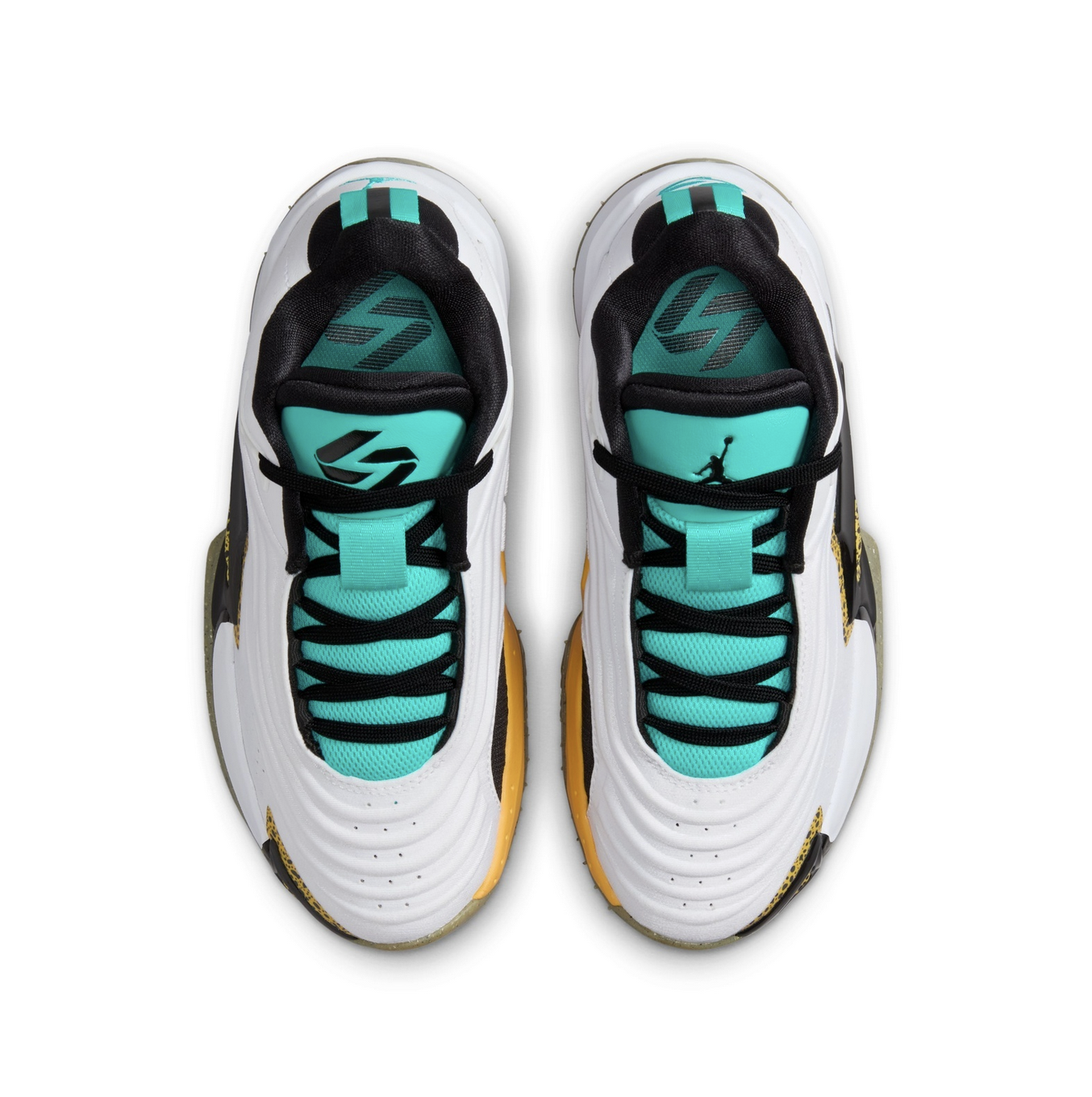 Купить Баскетбольные кроссовки Jordan Luka 3 (GS) | FQ8185-100 в Москве или заказать доставку на Slamdunk.su