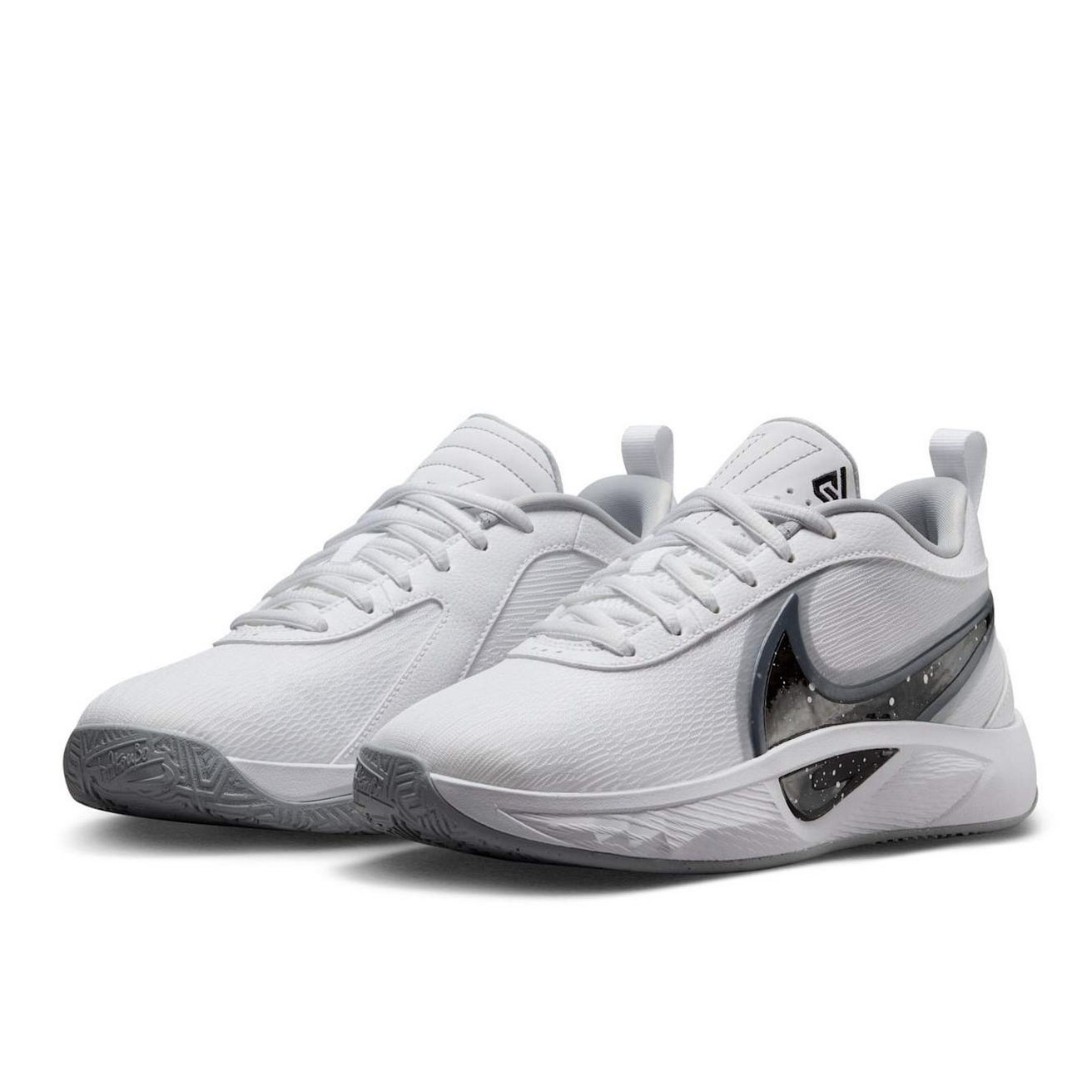 Купить Баскетбольные кроссовки Nike Freak 6 (GS) | FQ7378-101 в Москве или заказать доставку на Slamdunk.su