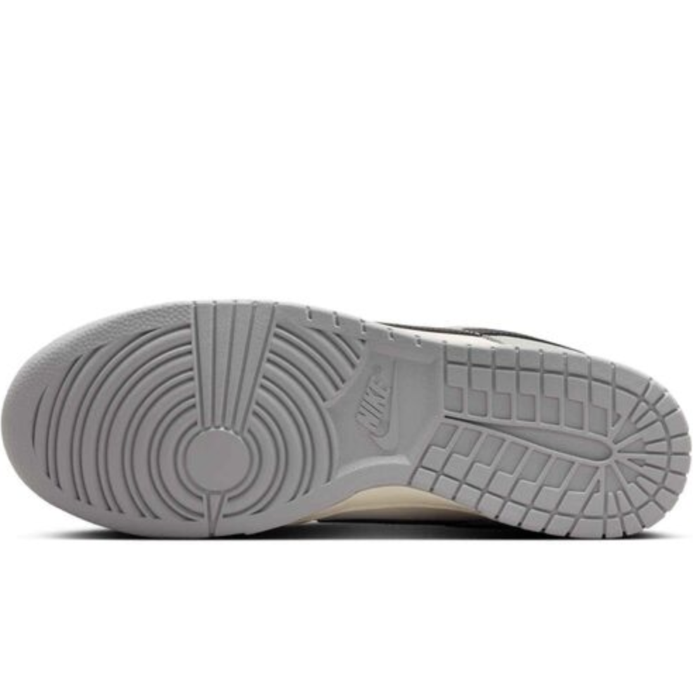 Купить Кроссовки Nike Dunk Low 'Smoke Grey' | IB3079-101 в Москве или заказать доставку на Slamdunk.su