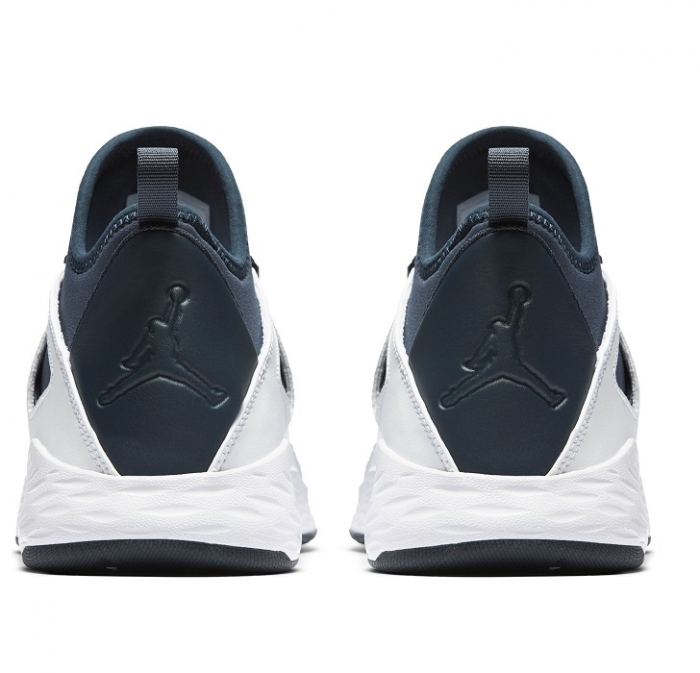 Купить Кроссовки Jordan Formula 23 | 881465-405 в Москве или заказать доставку на Slamdunk.su