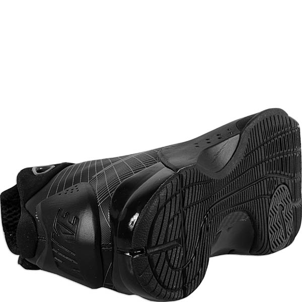 All black hyperdunks deals