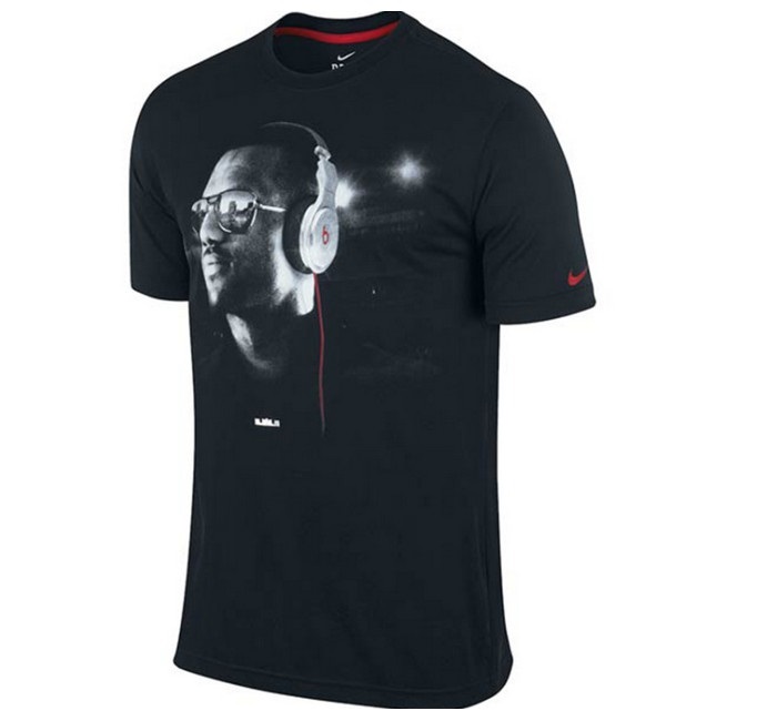 Купить Футболка Nike LEBRON BEAT BY DRE STUDIO TEE | 533485-013 в Москве или заказать доставку на Slamdunk.su