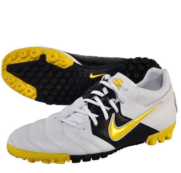 Шиповки  Nikes5 Bomba Pro AG - картинка