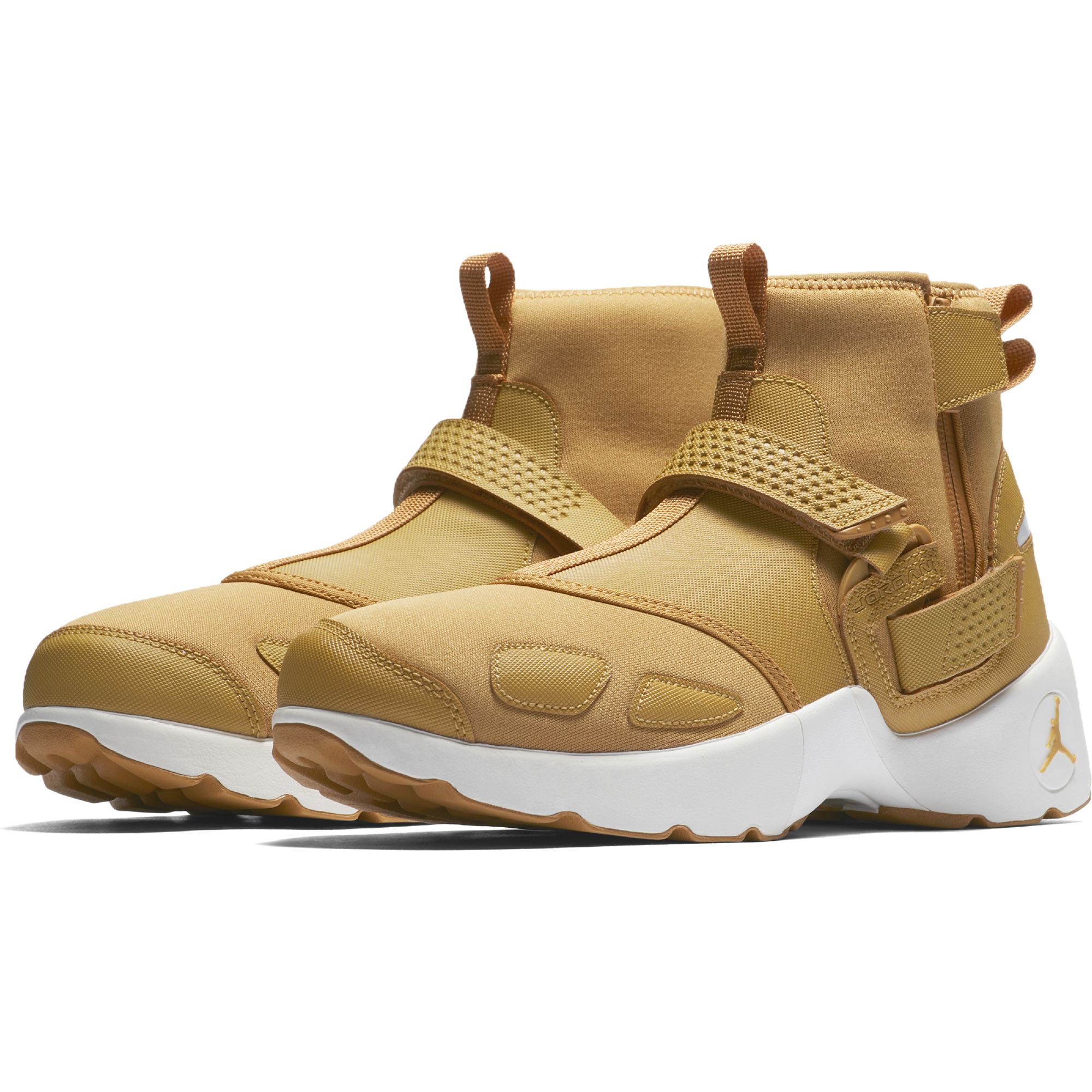 Nike air deals jordan trunner