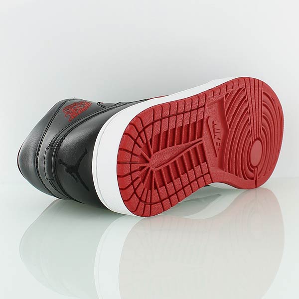 Купить Кроссовки Air Jordan 1 Mid | 554724-028 в Москве или заказать доставку на Slamdunk.su