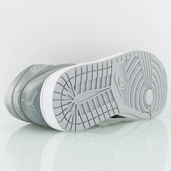 Купить Детские кроссовки Jordan 1 Mid (BG) | 554725-031 в Москве или заказать доставку на Slamdunk.su