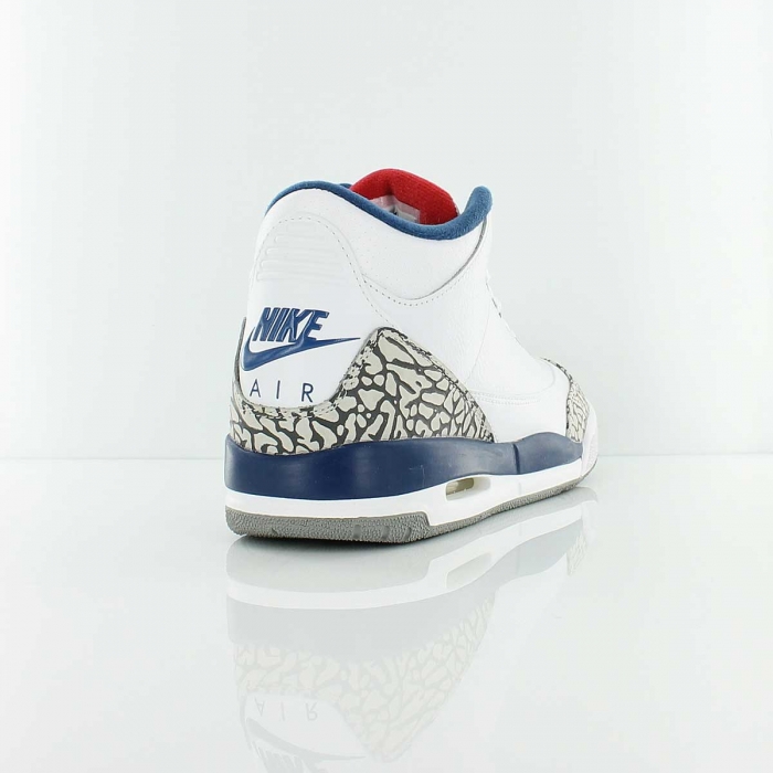 Купить Детские кроссовки Air Jordan 3 Retro OG BG | 854261-106 в Москве или заказать доставку на Slamdunk.su