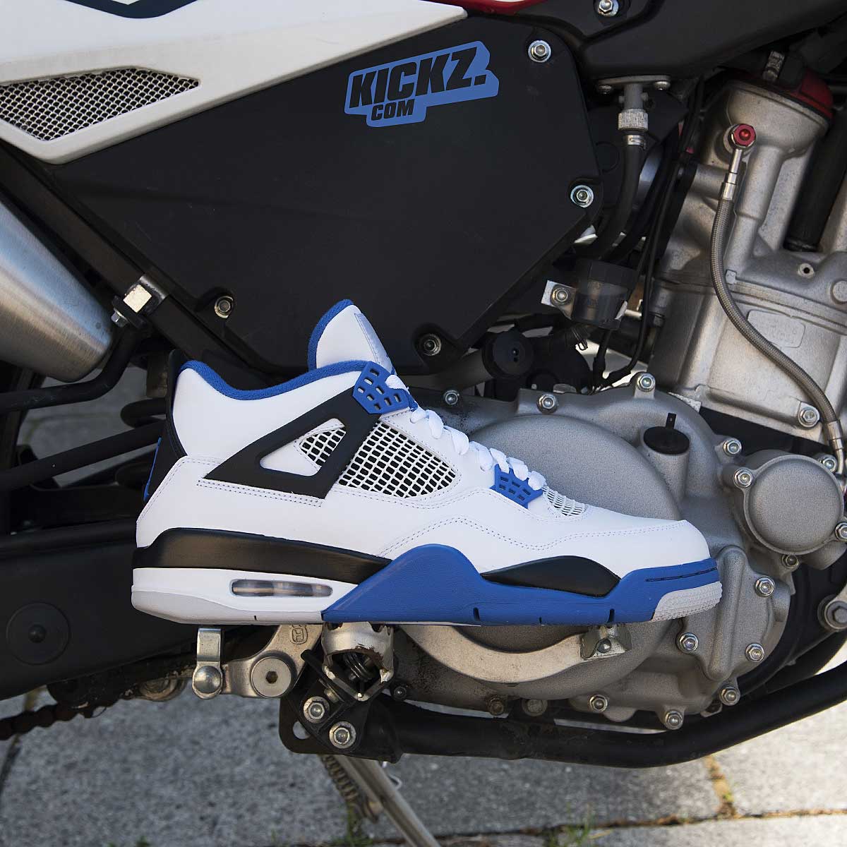 Air Jordan 4 Retro Motorsports