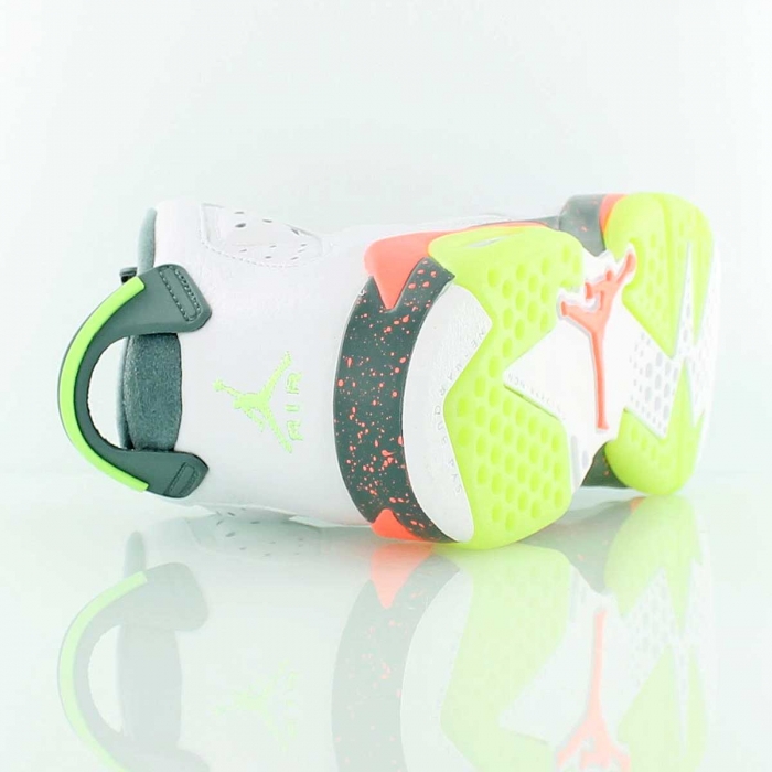 Купить Детские кроссовки Air Jordan 6 Retro BG | 384665-114 в Москве или заказать доставку на Slamdunk.su