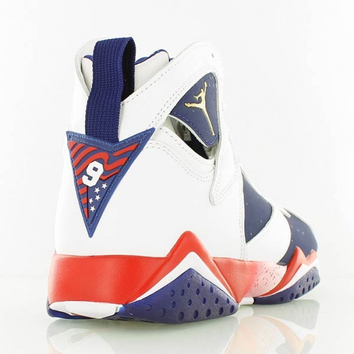Купить Баскетбольные кроссовки Air Jordan 7 Retro  "ALTERNATE" | 304775-123 в Москве или заказать доставку на Slamdunk.su