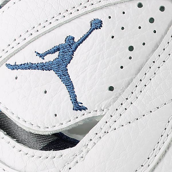 Retro 7 white and blue deals