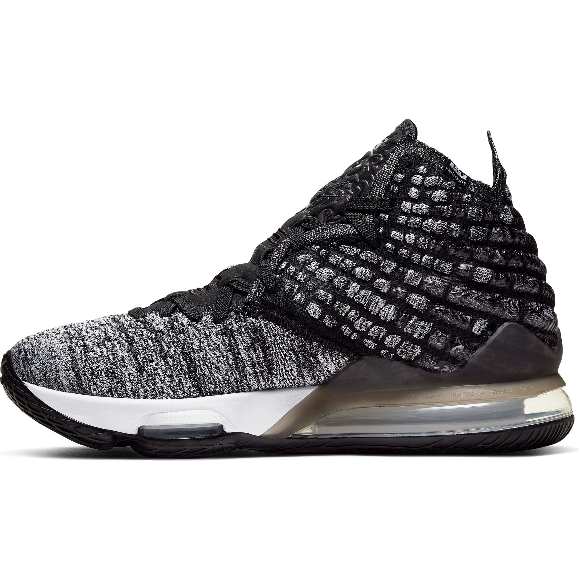 

Баскетбольные кроссовки Nike Lebron XVII