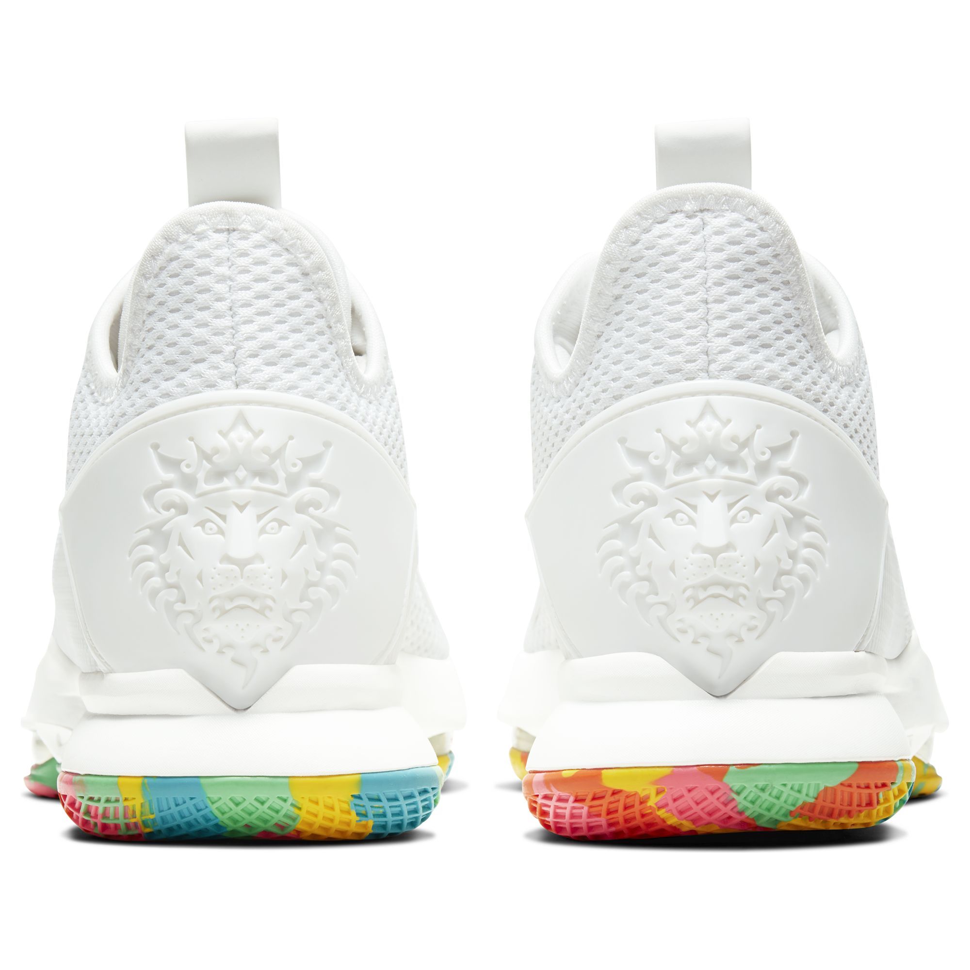 Купить Баскетбольные кроссовки Nike Lebron Witness IV | BV7427-102 в Москве или заказать доставку на Slamdunk.su