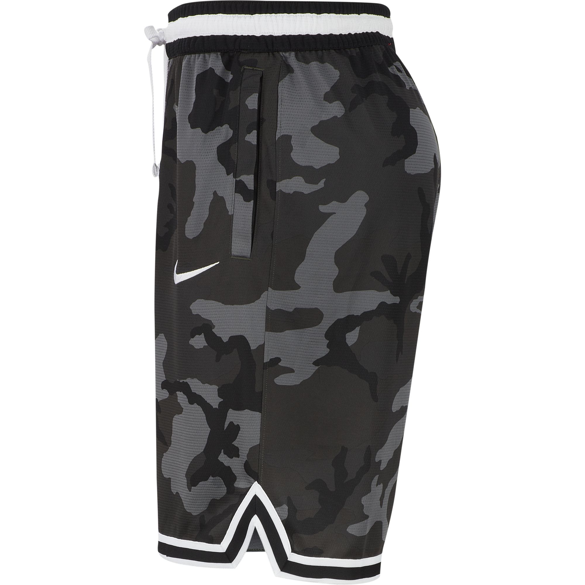 Купить Баскетбольные шорты Nike Dri-FIT DNA | BV7735-021 в Москве или заказать доставку на Slamdunk.su