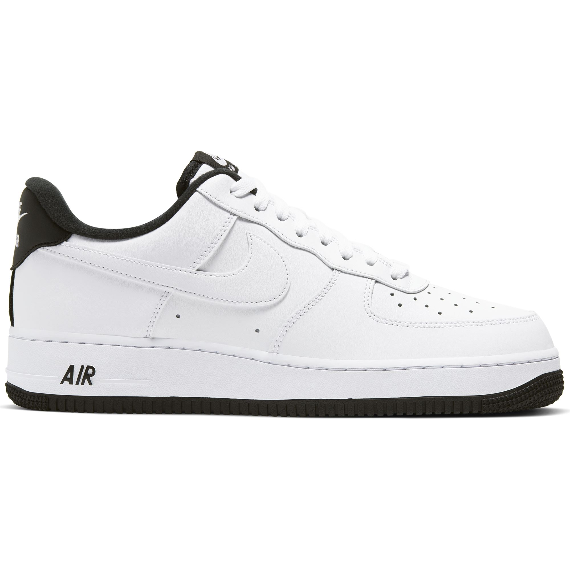 Кроссовки Nike Air Force 1 '07 - картинка