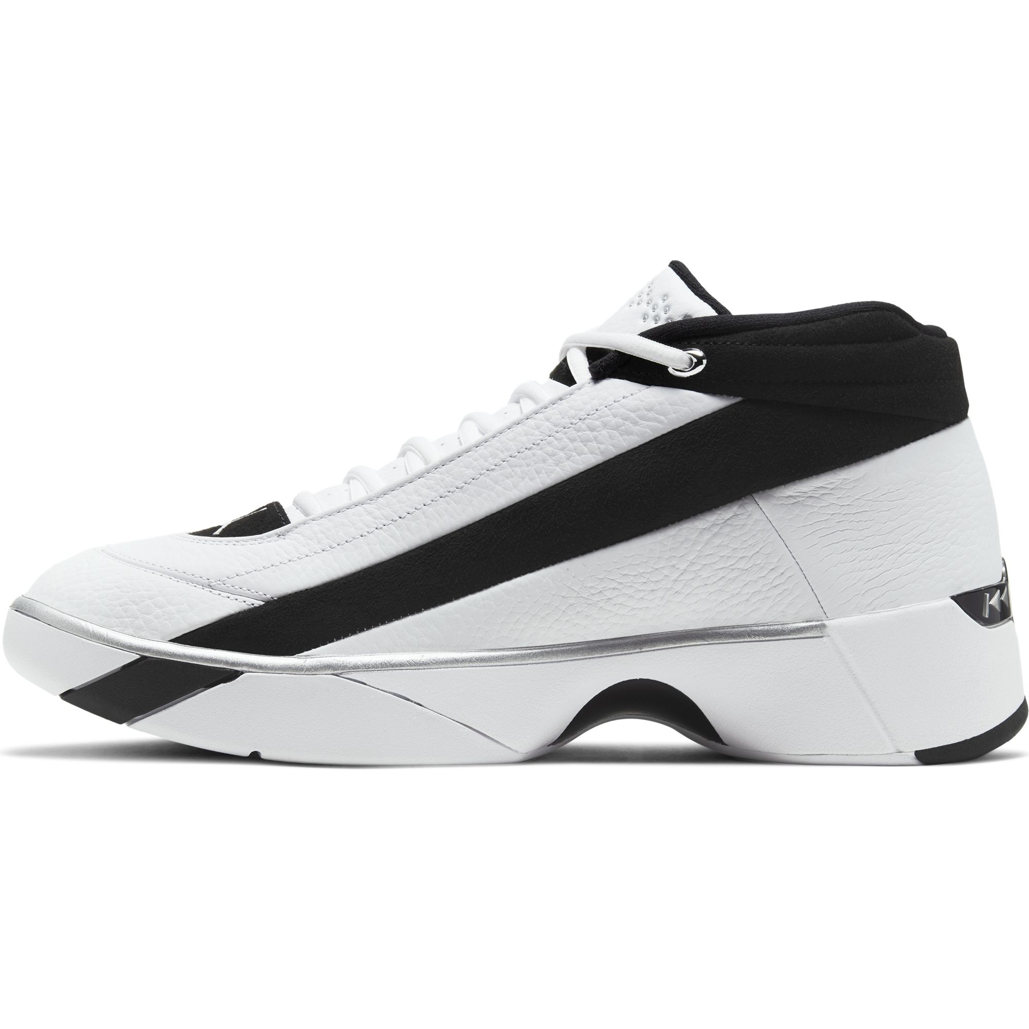 Купить Кроссовки Jordan Team Showcase | CD4150-100 в Москве или заказать доставку на Slamdunk.su