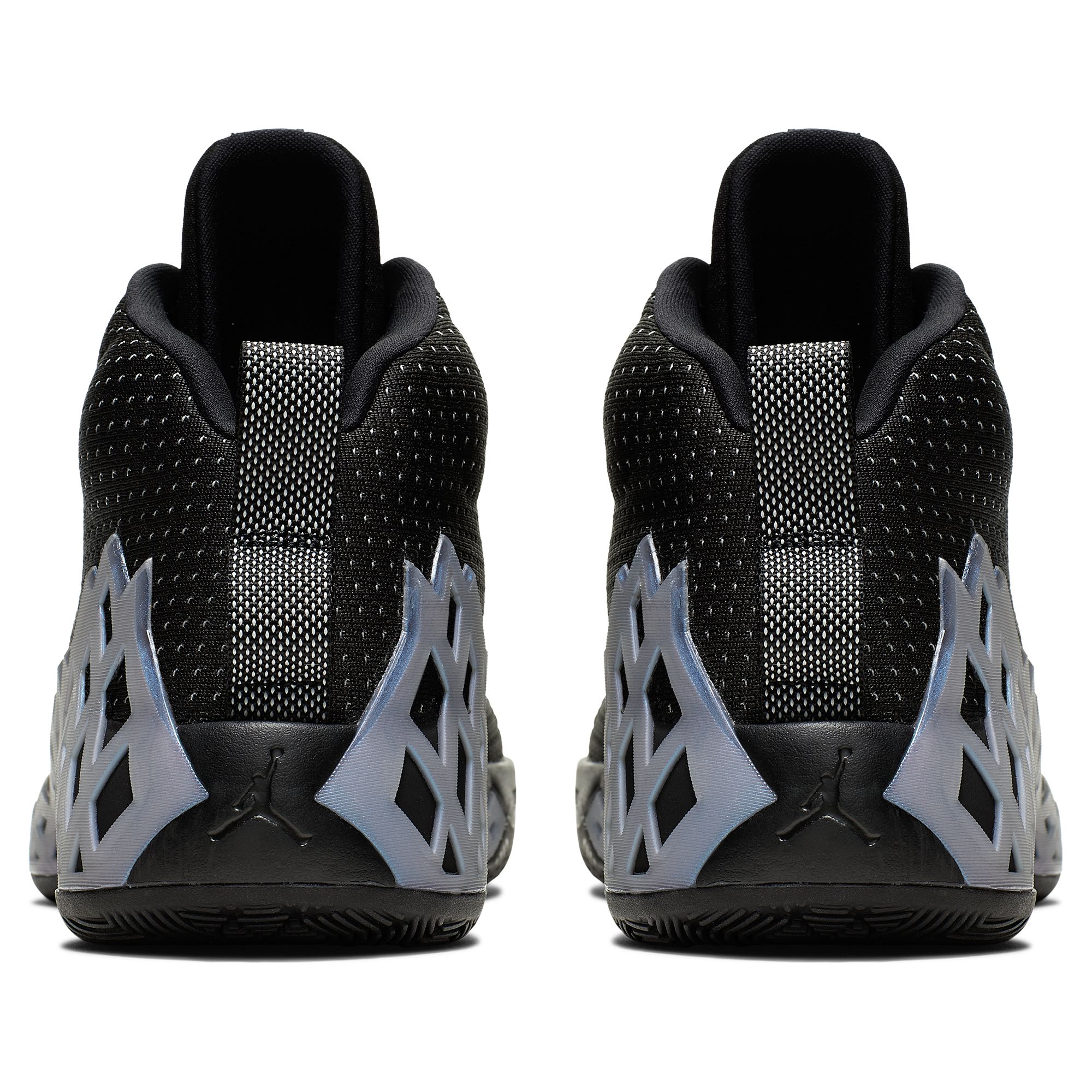Купить Баскетбольные кроссовки Jordan Jumpman Diamond Mid | CI1204-002 в Москве или заказать доставку на Slamdunk.su