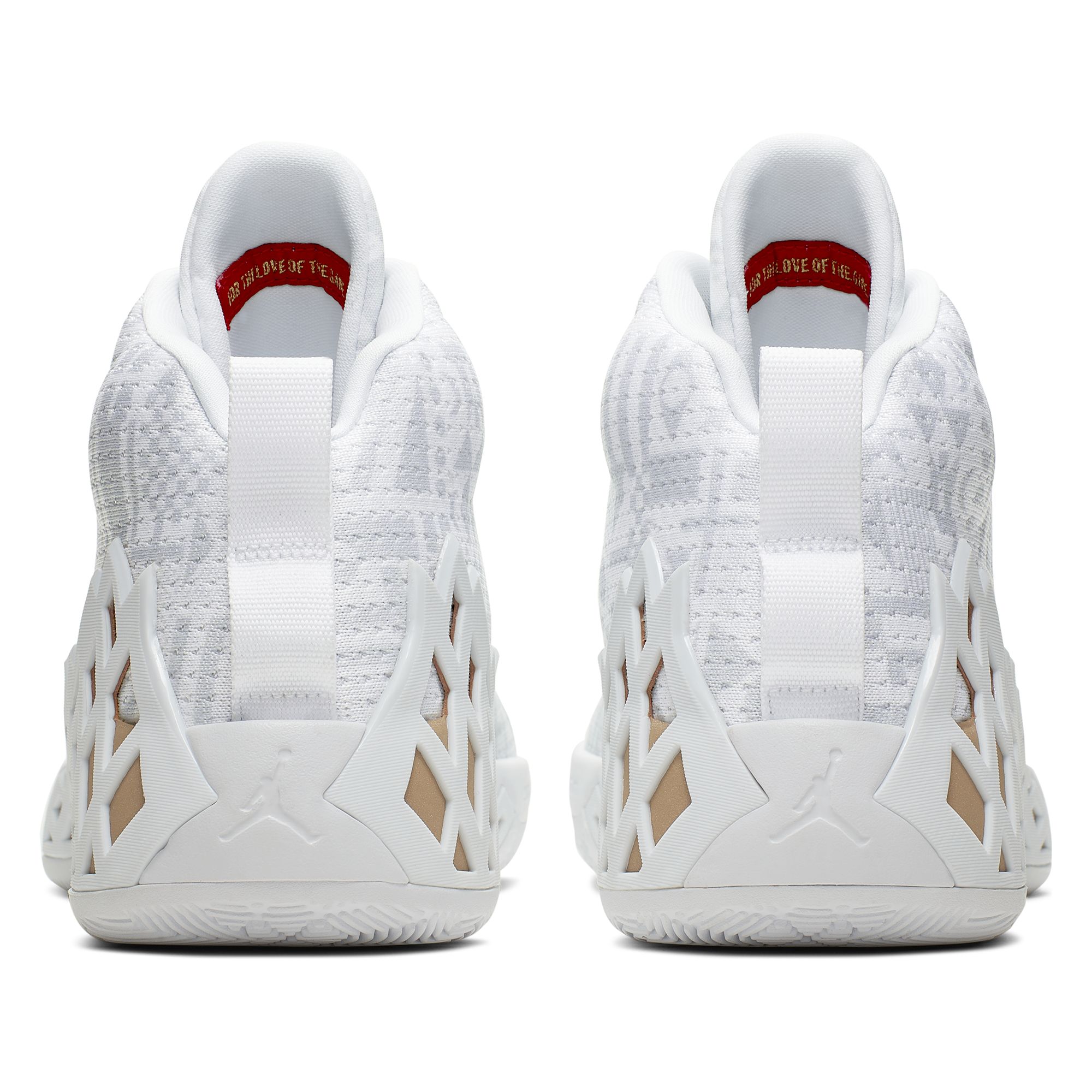 Купить Баскетбольные кроссовки Jordan Jumpman Diamond Mid | CI1204-107 в Москве или заказать доставку на Slamdunk.su