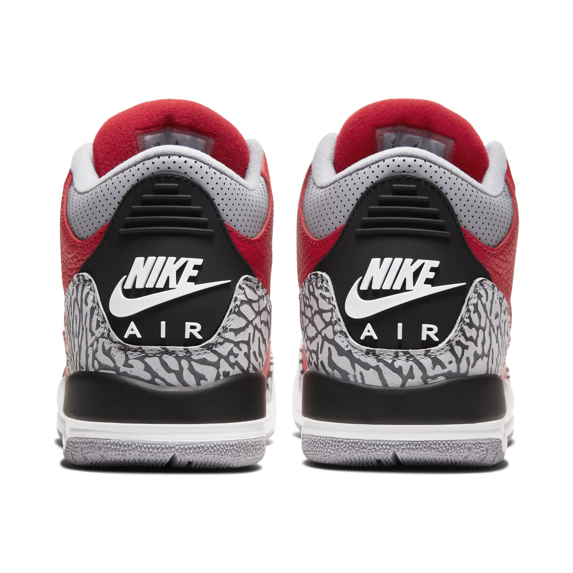Кроссовки Air Jordan 3 Retro SE фото 4