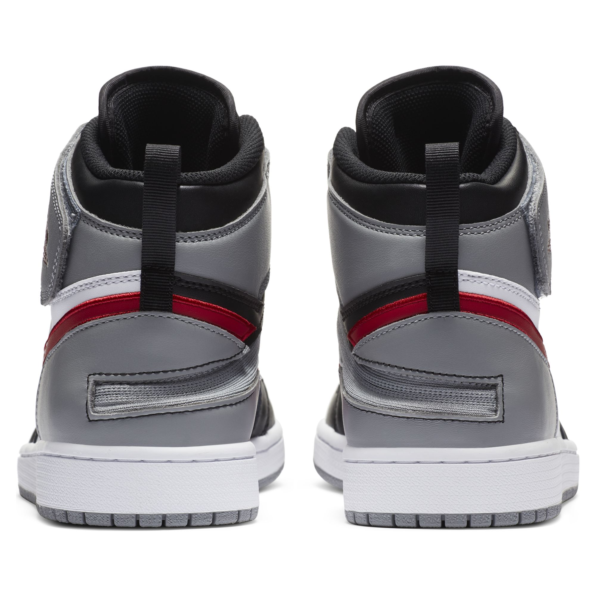 Купить Кроссовки Air Jordan 1 Hi FlyEase | CQ3835-002 в Москве или заказать доставку на Slamdunk.su