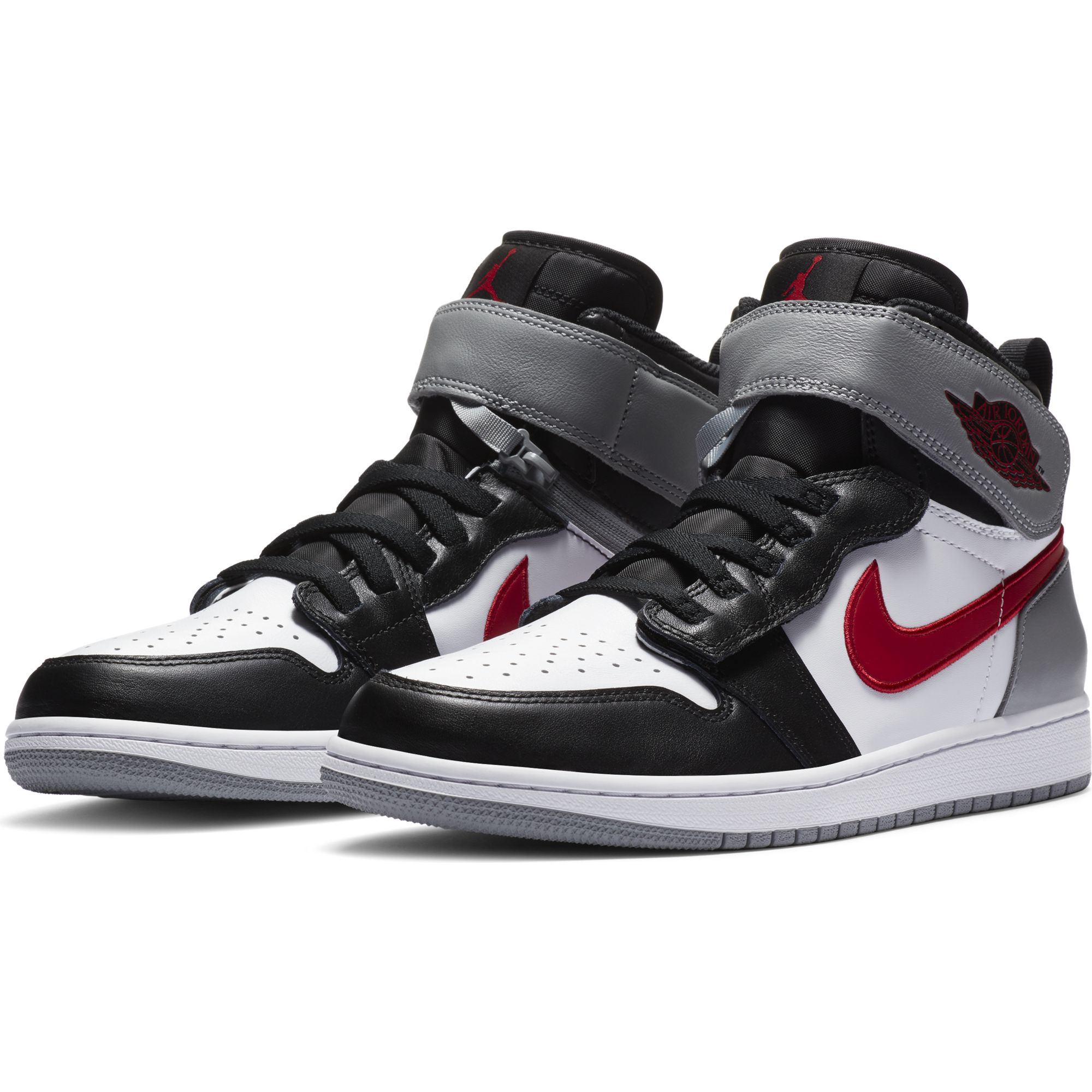 Купить Кроссовки Air Jordan 1 Hi FlyEase | CQ3835-002 в Москве или заказать доставку на Slamdunk.su