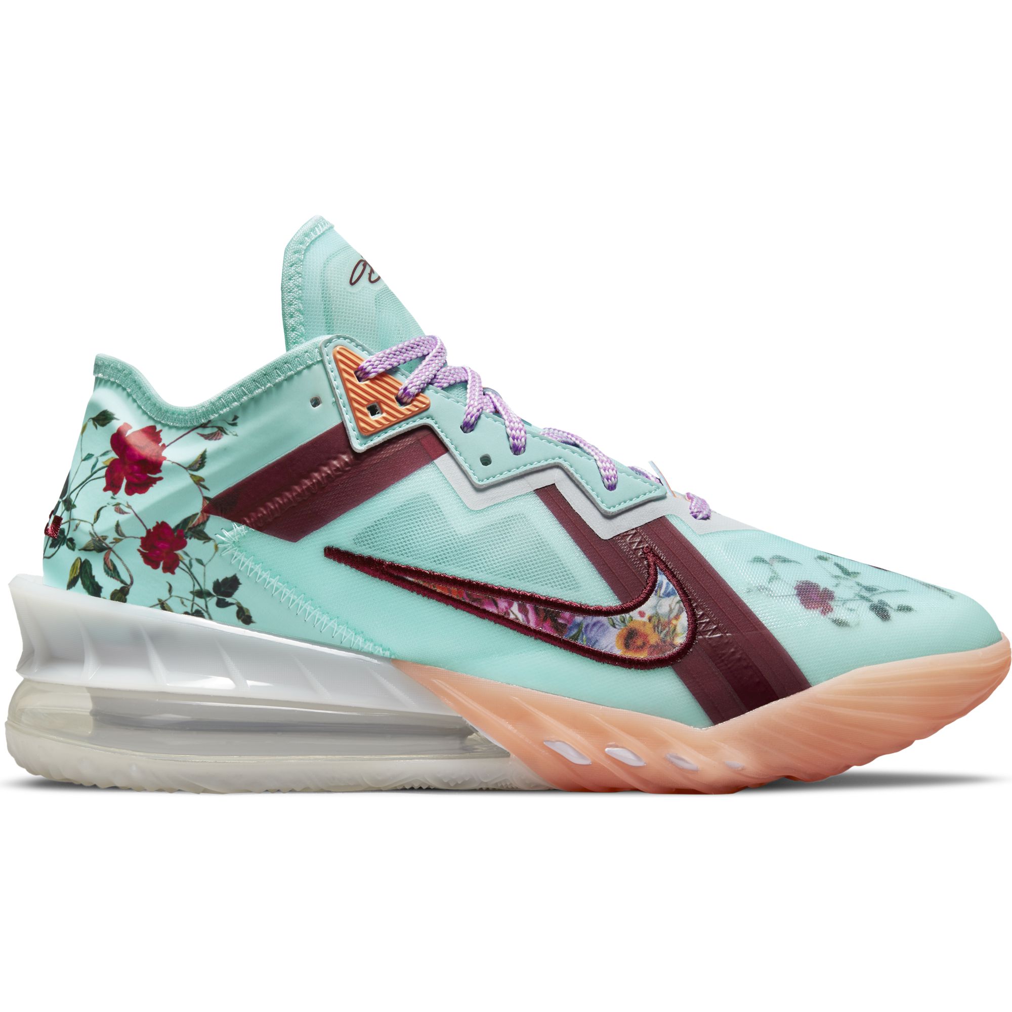 Баскетбольные кроссовки Nike LeBron 18 Low - картинка