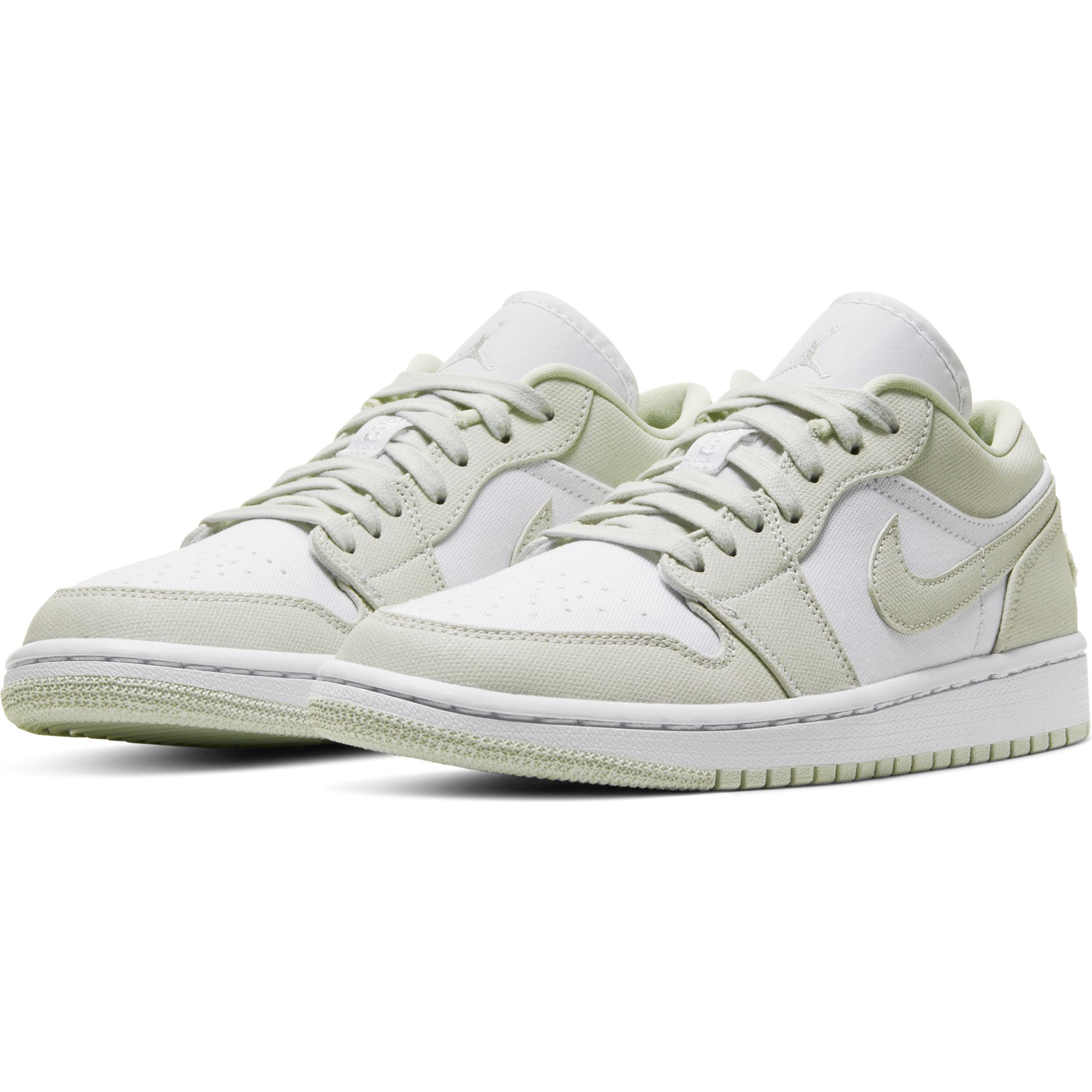 Купить Кроссовки Air Jordan 1 Low | CW1381-003 в Москве или заказать доставку на Slamdunk.su