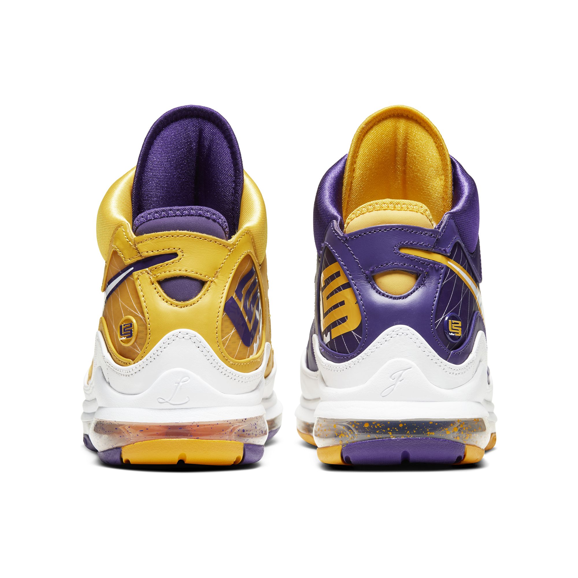Купить Баскетбольные кроссовки LeBron 7 | CW2300-500 в Москве или заказать доставку на Slamdunk.su