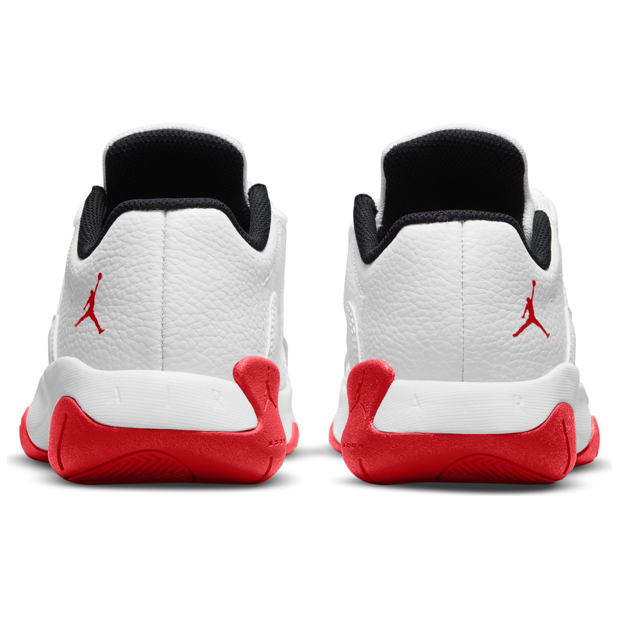 Купить Кроссовки Air Jordan 11 CMFT Low | CZ0907-106 в Москве или заказать доставку на Slamdunk.su