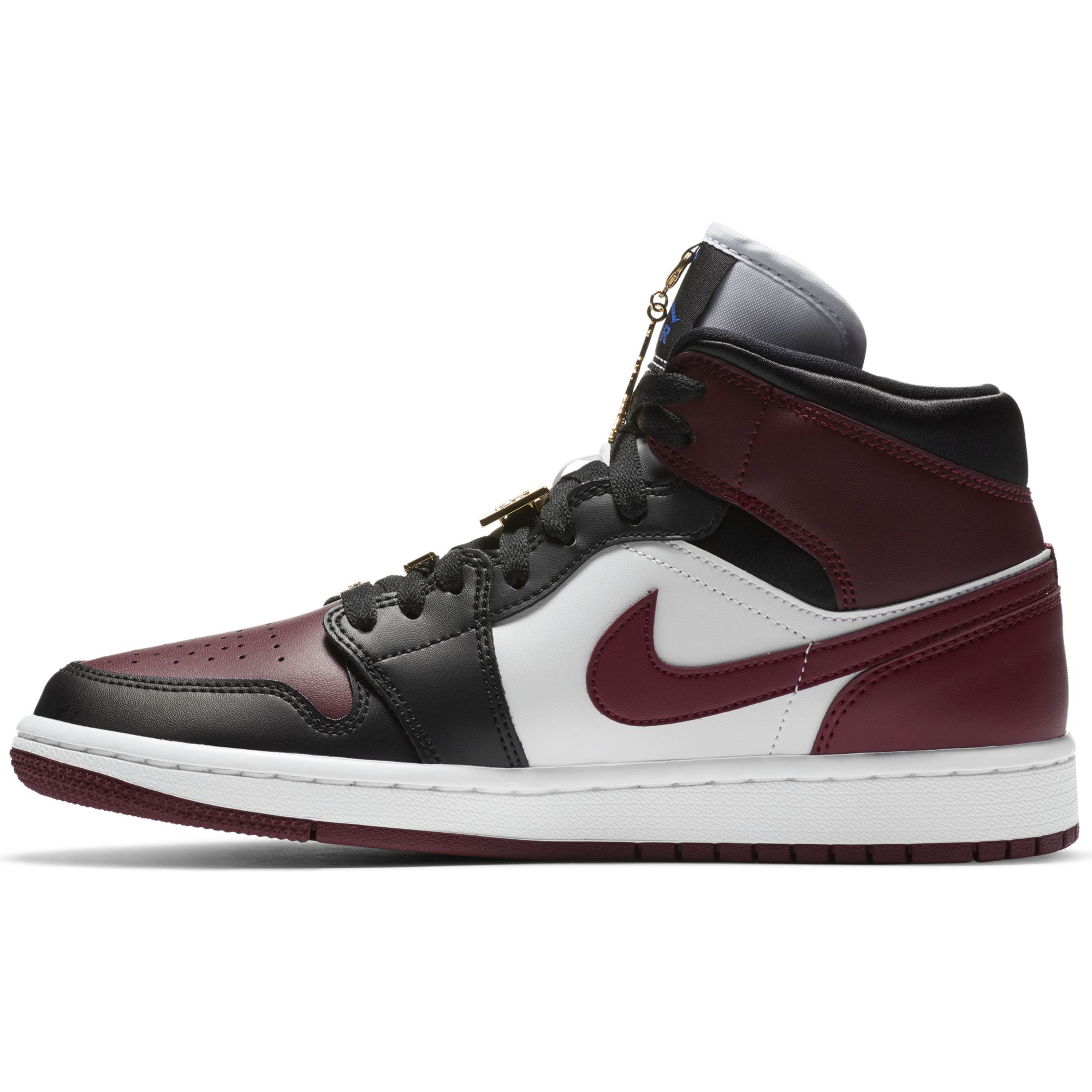 Купить Кроссовки Air Jordan 1 Mid SE | CZ4385-016 в Москве или заказать доставку на Slamdunk.su