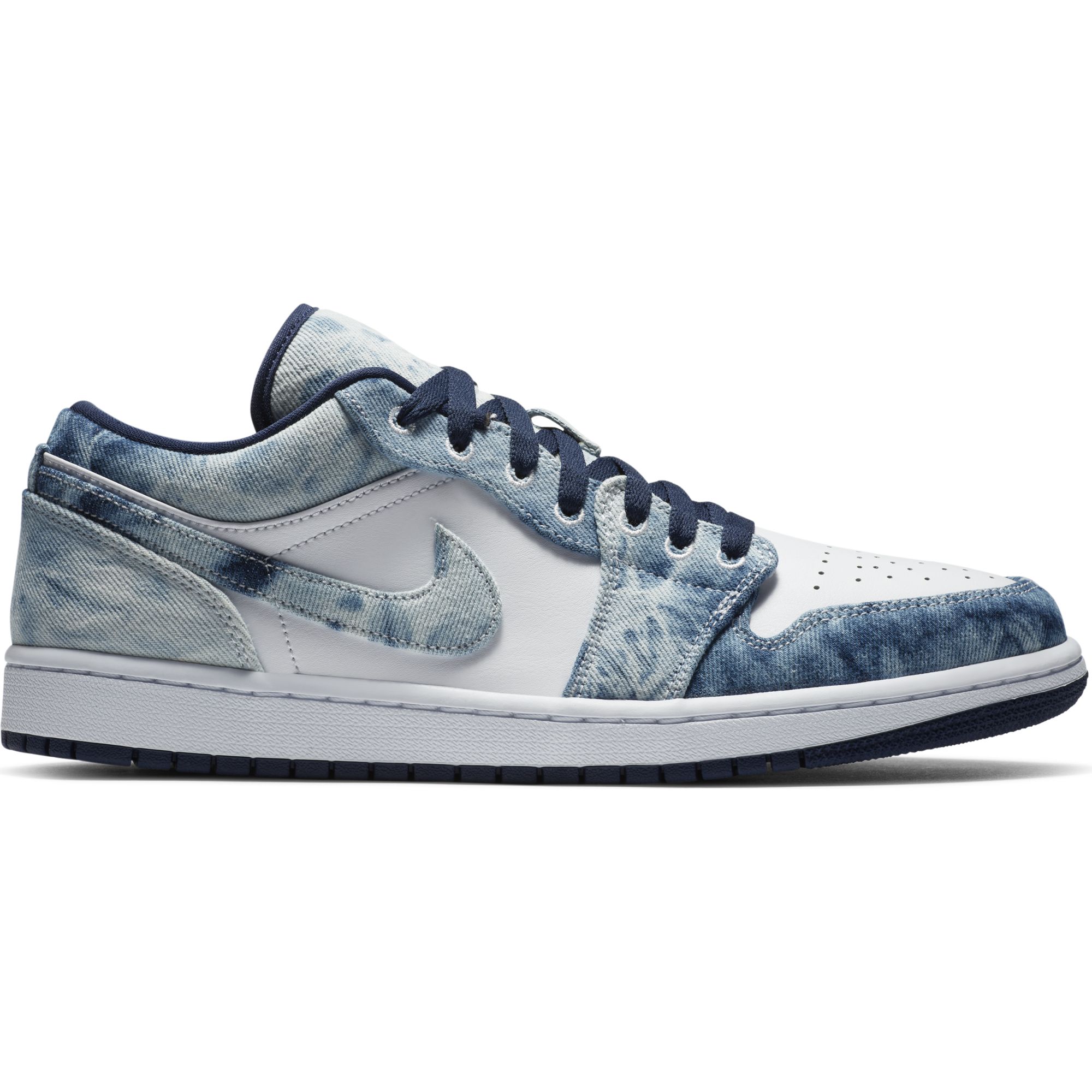 Купить Кроссовки Air Jordan 1 Low SE | CZ8455-100 в Москве или заказать доставку на Slamdunk.su