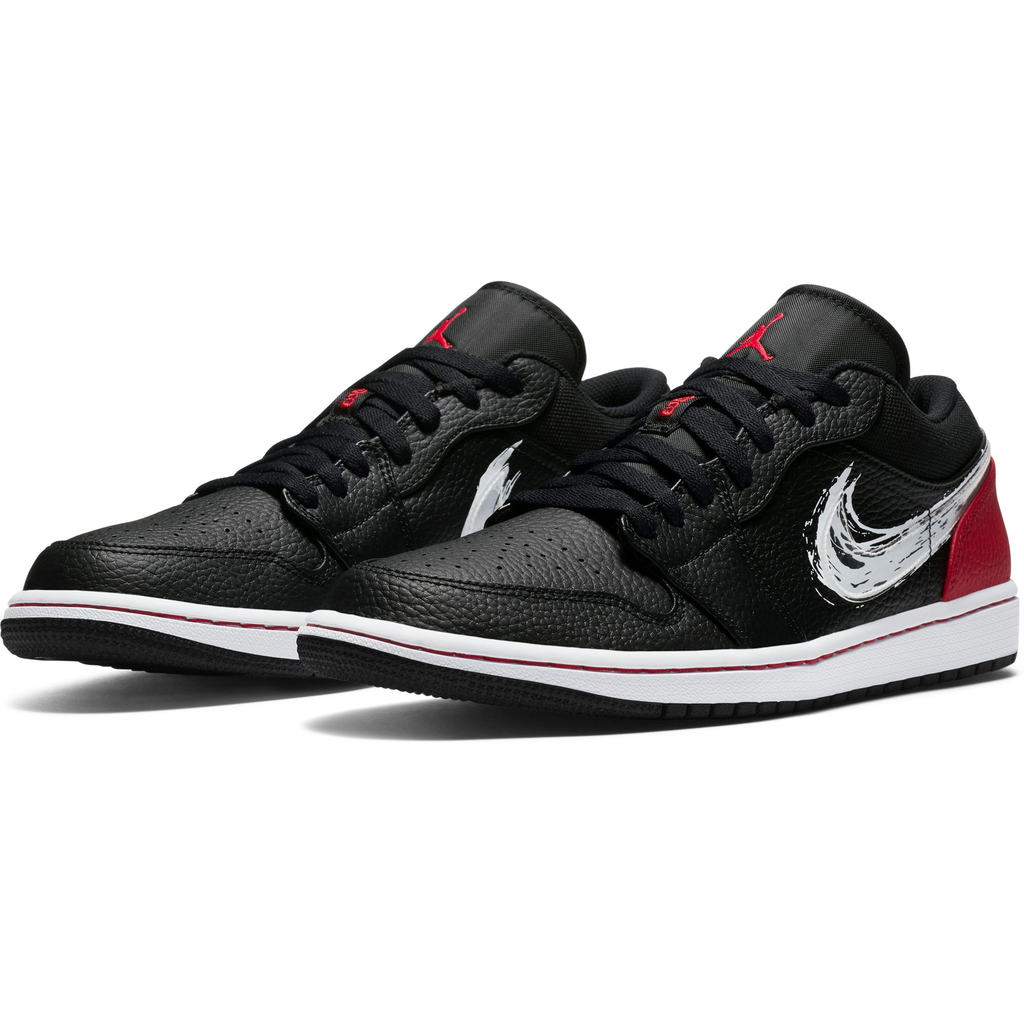 Купить Кроссовки Air Jordan 1 Low SE | DA4659-001 в Москве или заказать доставку на Slamdunk.su