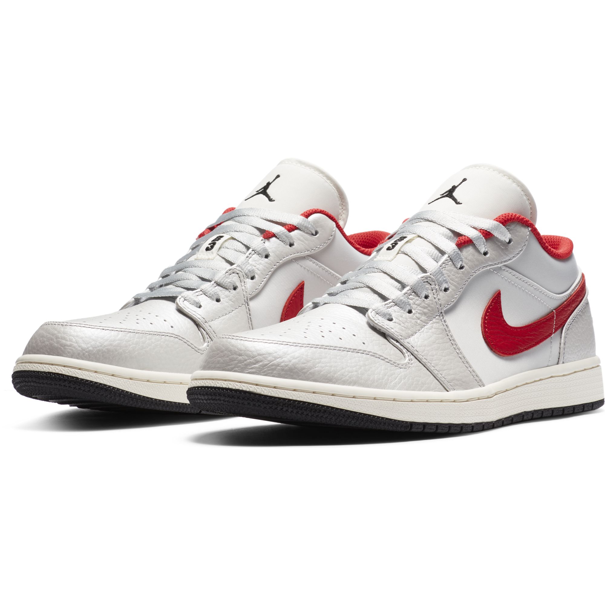 Купить Кроссовки Air Jordan 1 Low Premium | DA4668-001 в Москве или заказать доставку на Slamdunk.su