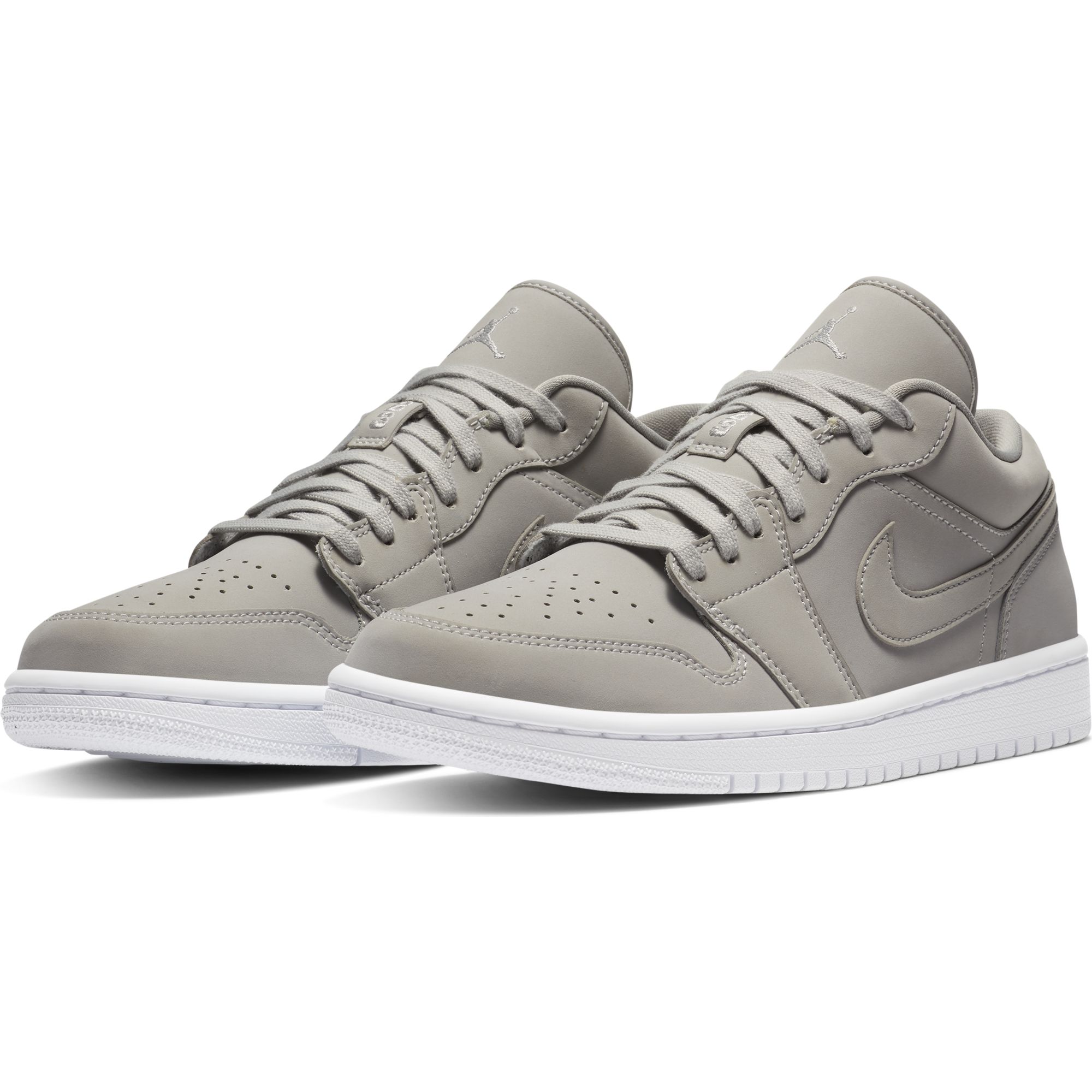 Купить Кроссовки Air Jordan 1 Low | DC0774-002 в Москве или заказать доставку на Slamdunk.su