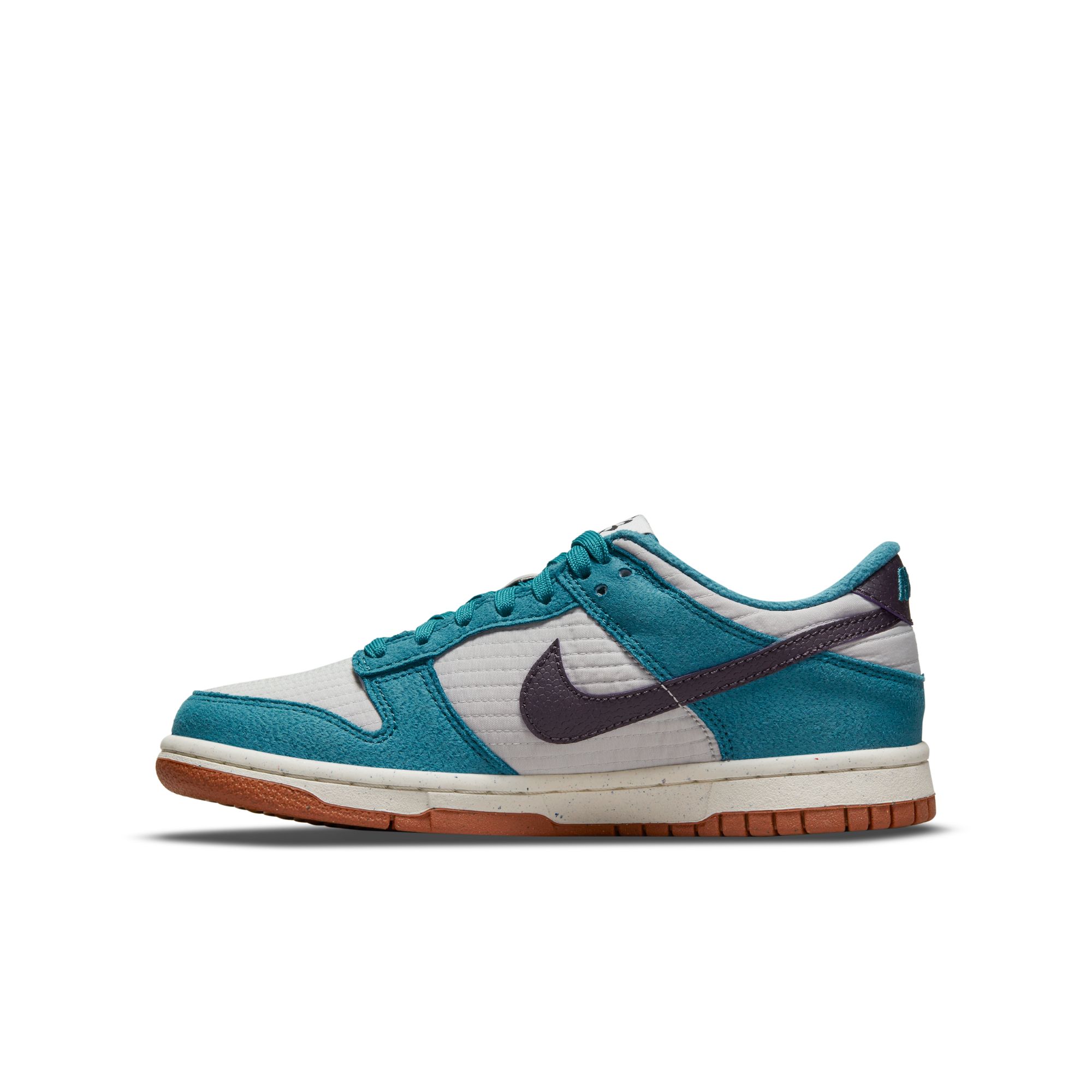 Купить Кроссовки Nike Dunk Low SE | DC9561-400 в Москве или заказать доставку на Slamdunk.su
