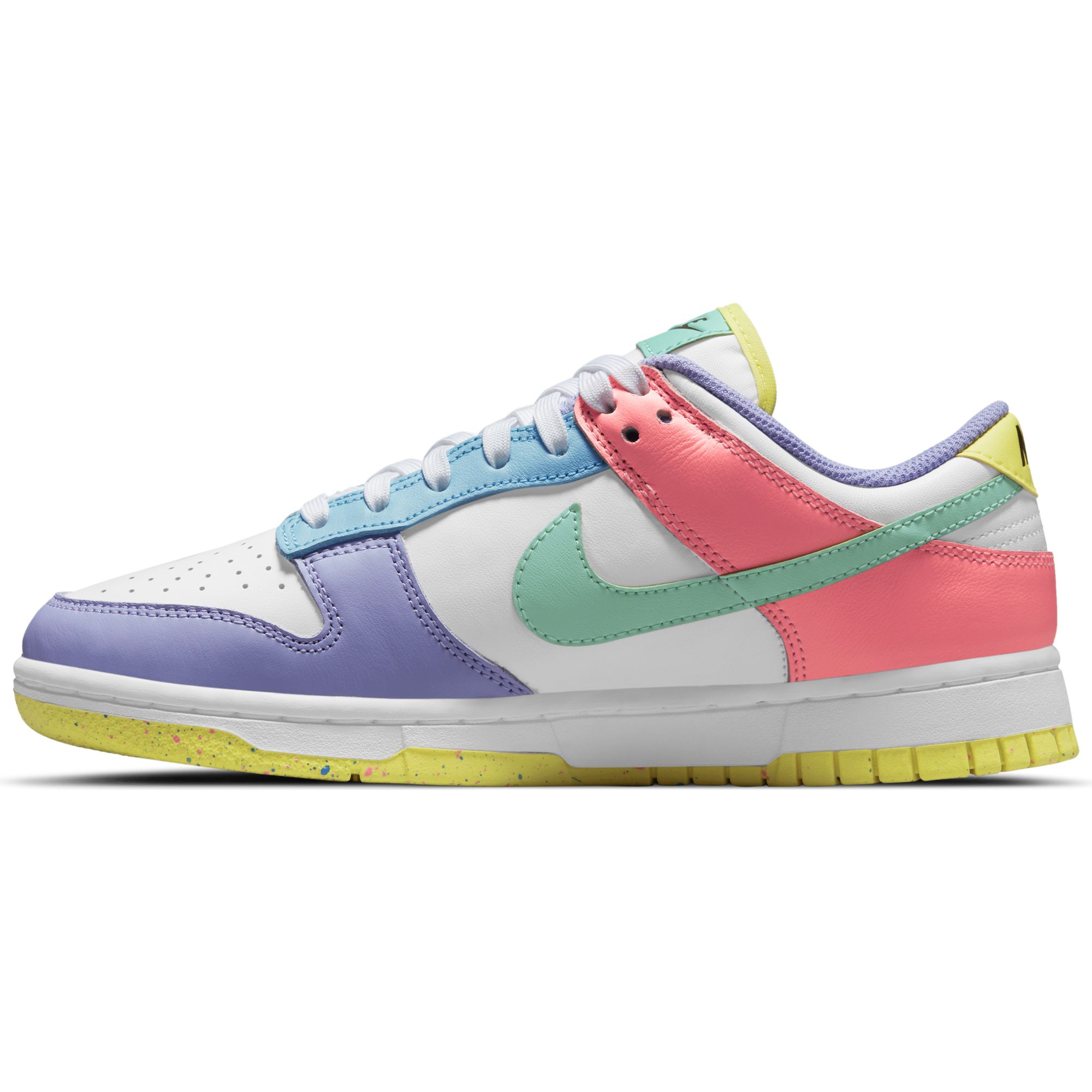 Купить Кроссовки Nike Dunk Low SE | DD1872-100 в Москве или заказать доставку на Slamdunk.su