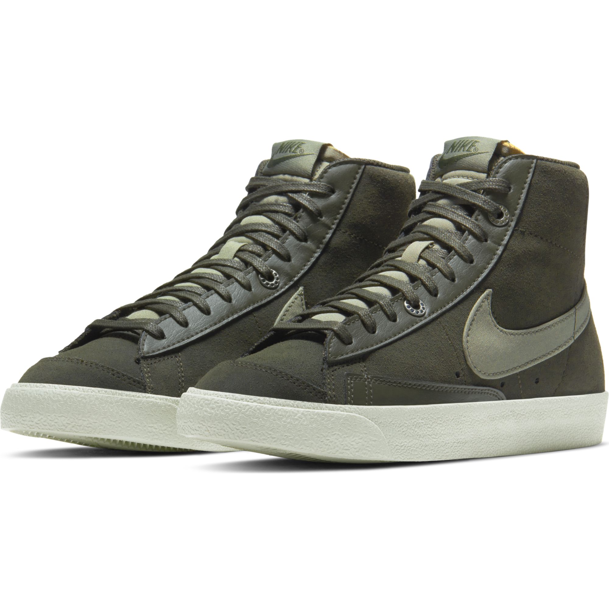 Купить Кроссовки Nike Blazer Mid '77 | DH4271-300 в Москве или заказать доставку на Slamdunk.su