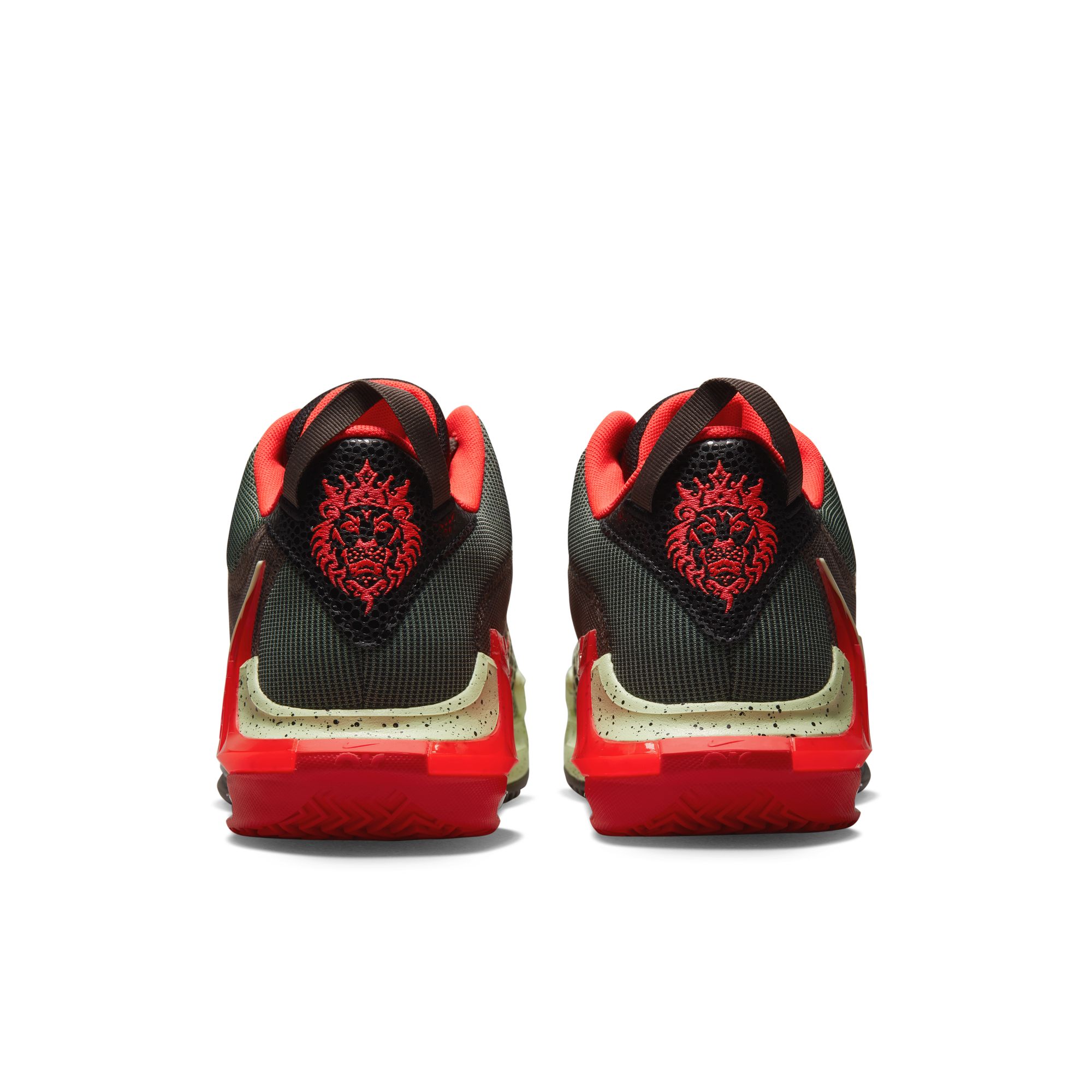 Купить Баскетбольные кроссовки Nike LeBron Witness 7  | DM1123-001 в Москве или заказать доставку на Slamdunk.su