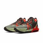 Баскетбольные кроссовки Nike LeBron Witness 7  - картинка