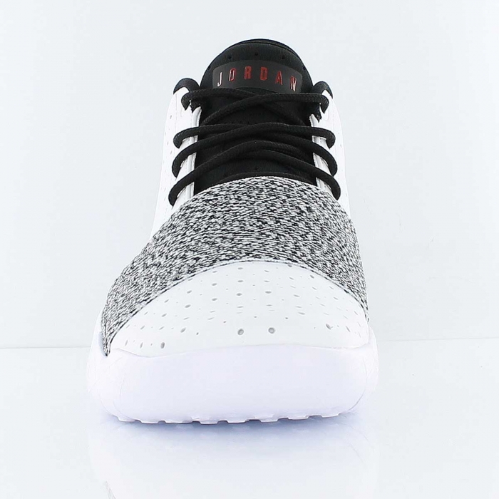 Купить Кроссовки Jordan Breakout | 881449-102 в Москве или заказать доставку на Slamdunk.su