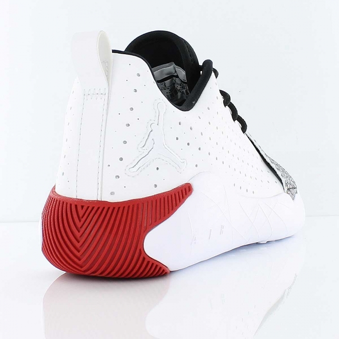 Купить Кроссовки Jordan Breakout | 881449-102 в Москве или заказать доставку на Slamdunk.su