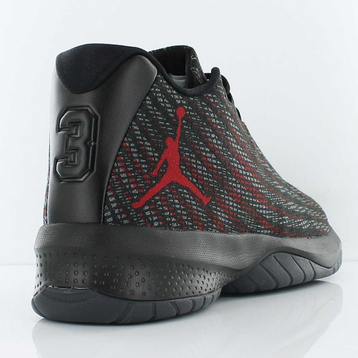 Купить Баскетбольные кроссовки Jordan B. Fly | 881444-005 в Москве или заказать доставку на Slamdunk.su