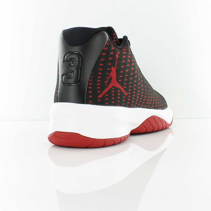 Купить Баскетбольные кроссовки Jordan B. Fly | 881444-002 в Москве или заказать доставку на Slamdunk.su