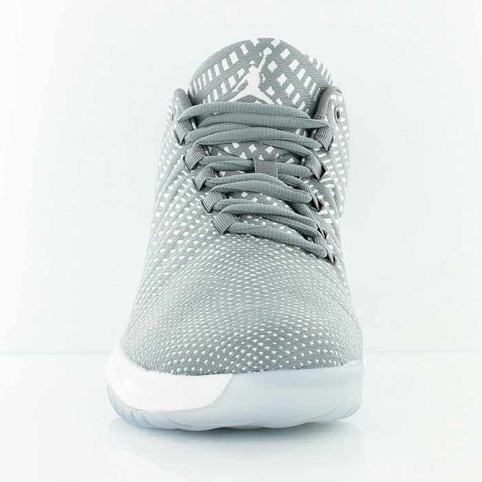 Купить Баскетбольные кроссовки Jordan B. Fly | 881444-003 в Москве или заказать доставку на Slamdunk.su